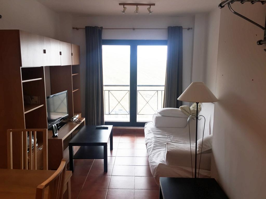 Apartamentos Monte Oiz Asn Sierra Nevada Bagian luar foto